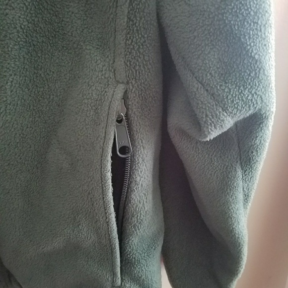 Sweater - Picture 6 of 6